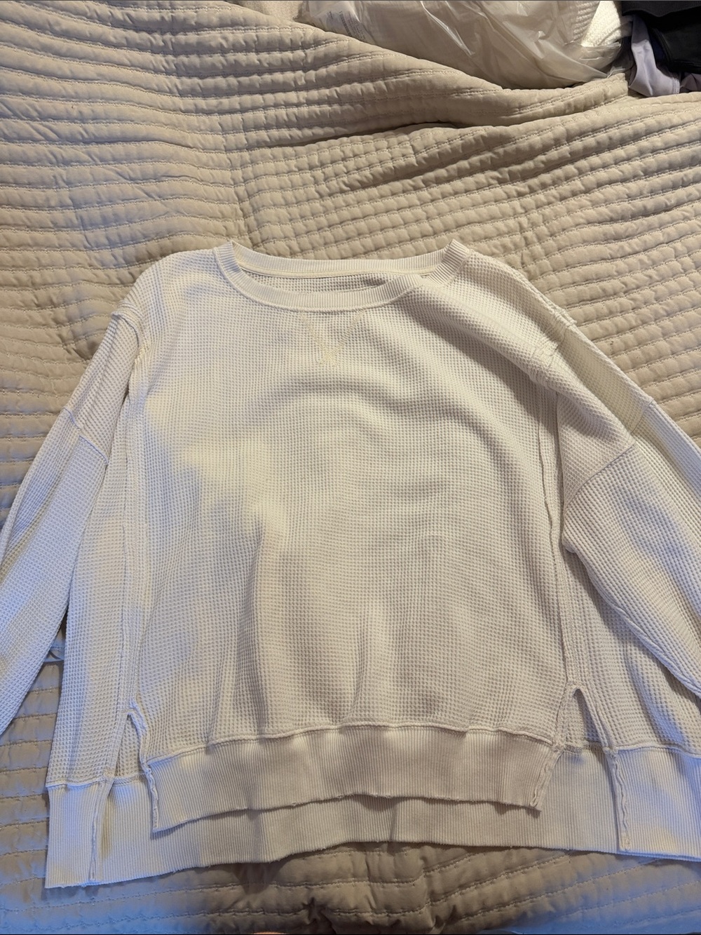 American Eagle Outfitters White Waffle-Knit Pullover Hoodie
